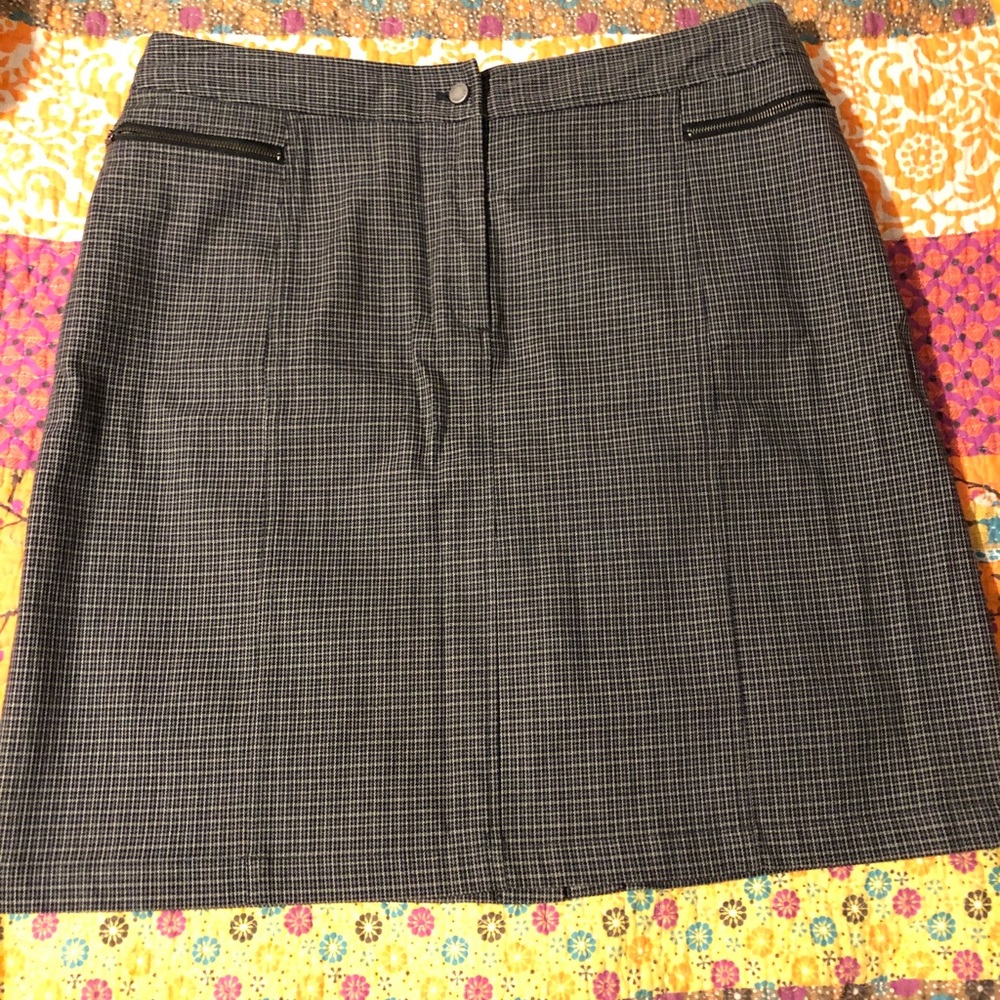 Valerie Stevens Houndstooth Skirt Sz 16